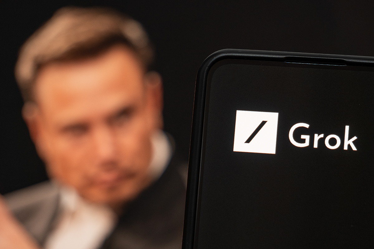 x-platform's-new-star-grok,-elon-musk's-sarcasm-infused-ai-bot