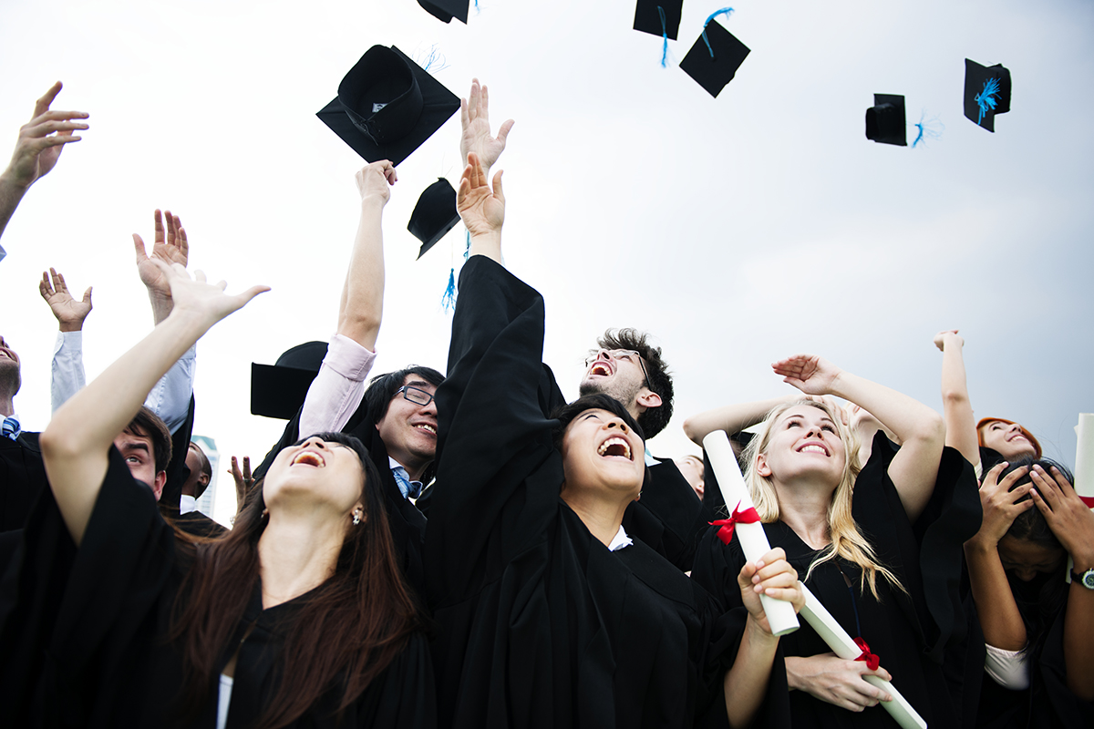 navigieren-student-loan-challenges-how-employers-are-stepping-up