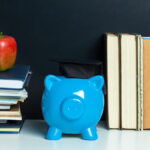 Navigieren durch das Finanzlabyrinth - Bankkonten und finanzielle Gesundheit für Studenten mit eigener Marke