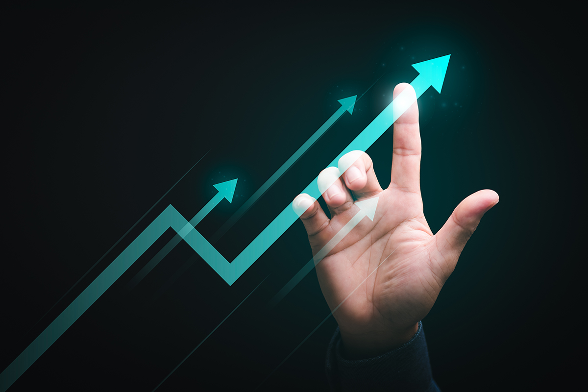 mastering-market-highs-three-essential-etfs-for-investment-security